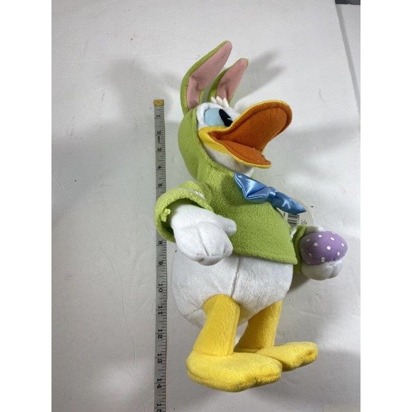 Disney/Hallmark Don't Pull My Ears Donald Duck Plush Sings Dances Green Easter - Picture 8 of 8